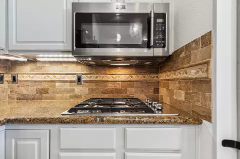 2800 Custer Dr, Corinth, TX 76210 photo 10