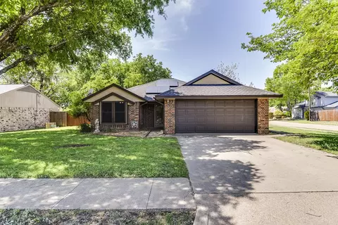 927 Park Place Blvd, Midlothian, TX 76065