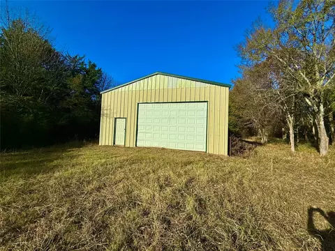 264 County Road 1452, Bonham, TX 75418