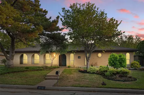 4040 Alicante Ave, Fort Worth, TX 76133