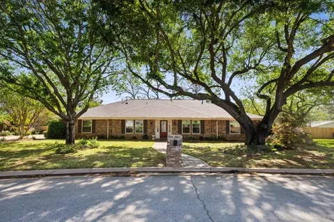 1316 Hardage Ln, Colleyville, TX 76034