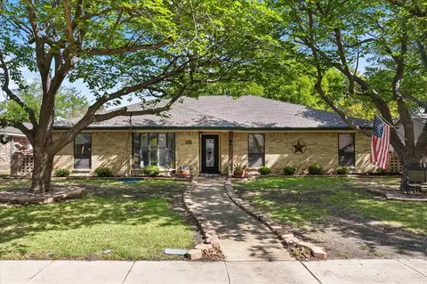 813 Grinnell Dr, Richardson, TX 75081