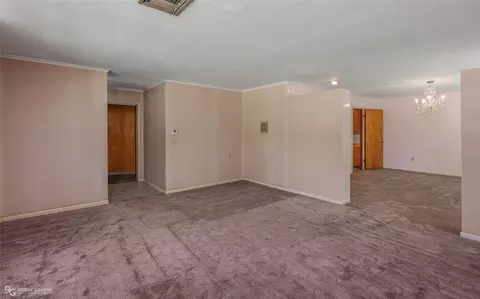 723 E Palmetto Ave, Plain Dealing, LA 71064 photo 3
