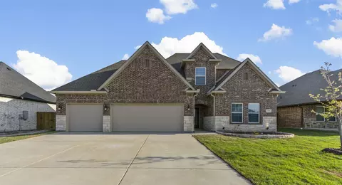 140 Brent Ln, Greenville, TX 75402