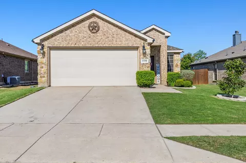 1432 Red River Dr, Aubrey, TX 76227
