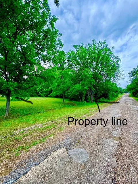 6905 Hay Meadow St, Alvarado, TX 76009
