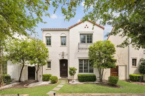 2505 Rogers Ave, Fort Worth, TX 76109