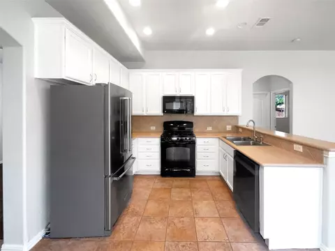 Kitchen - 331 Marshall Way, Argyle, TX 76226 photo 1 of 3