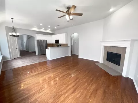 Living - 331 Marshall Way, Argyle, TX 76226 photo 4 of 5