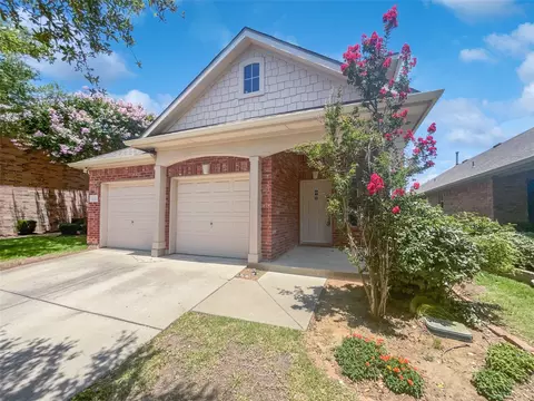 Exterior - 331 Marshall Way, Argyle, TX 76226 photo 3 of 4