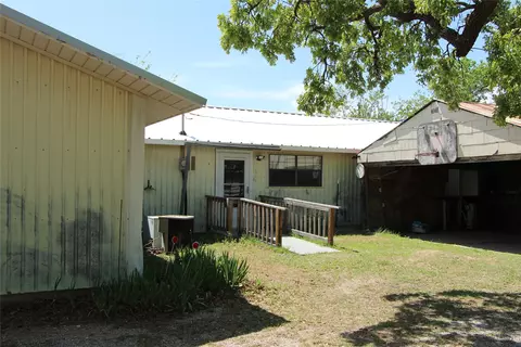 Exterior - 611 E 8th St, Cisco, TX 76437 photo 1 of 2