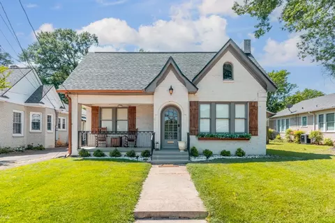 302 E Merritt St, Marshall, TX 75670