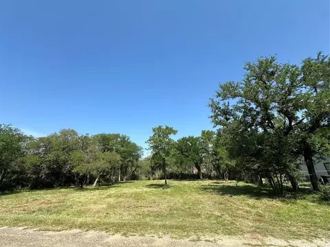 3016 Inwood Trl, Granbury, TX 76048