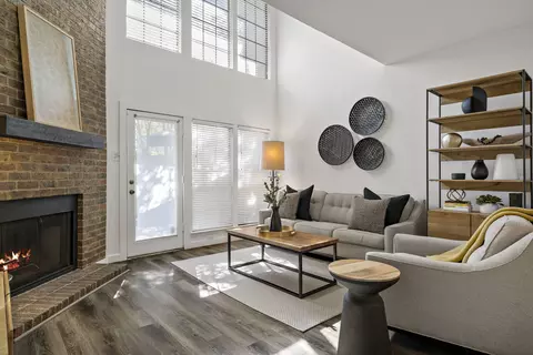 9910 Royal Ln #1401, Dallas, TX 75231