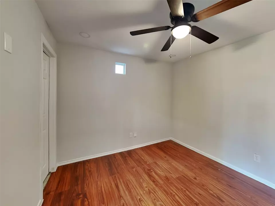 Bedroom - 1220 Shasta Ave, Dallas, TX 75211 photo 7 of 7