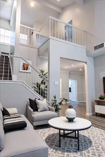 27 Country Club Pl, Waxahachie, TX 75165