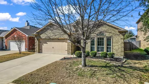 2226 Whitney Dr, Weatherford, TX 76087