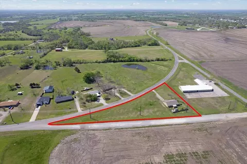 View/Area - 909 E Fm 902, Howe, TX 75459 photo 3 of 7