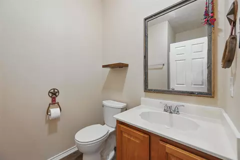 125 E 6th St, Lancaster, TX 75146 photo 23