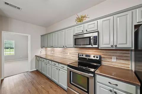 125 E 6th St, Lancaster, TX 75146 photo 5