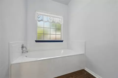 125 E 6th St, Lancaster, TX 75146 photo 14