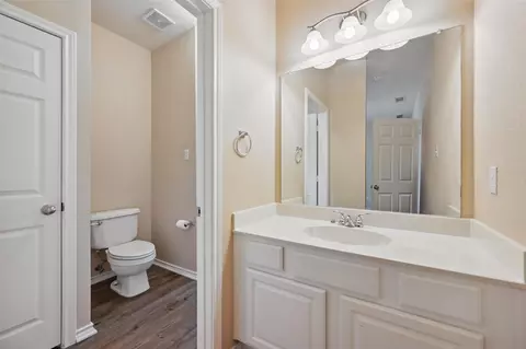 125 E 6th St, Lancaster, TX 75146 photo 20