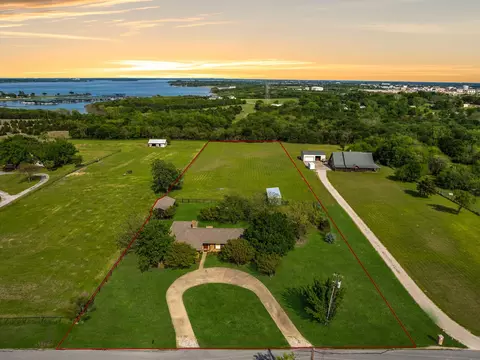 1434 Harlin Dr, St Paul, TX 75098