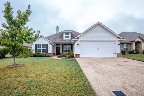 10017 Wildberry Dr, Waco, TX 76712