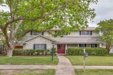 316 Ridgewood Dr, Richardson, TX 75080