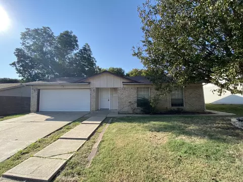 1514 Hanover Dr, Arlington, TX 76014