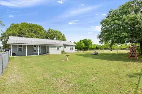2936 Bode Rd, West, TX 76691 photo 23