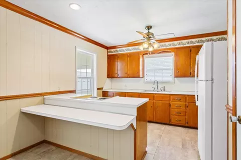 2936 Bode Rd, West, TX 76691 photo 12