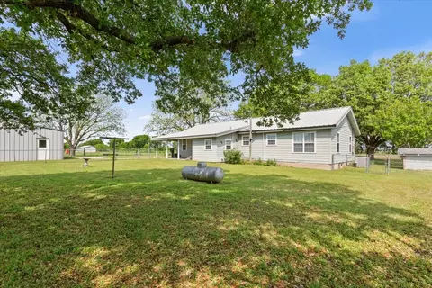 2936 Bode Rd, West, TX 76691 photo 24