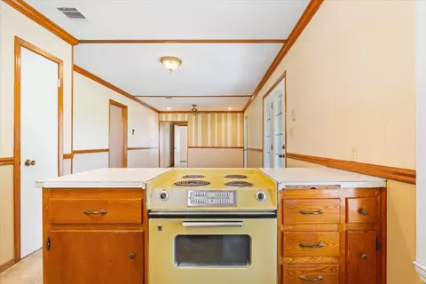 2936 Bode Rd, West, TX 76691 photo 15
