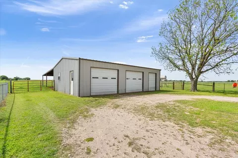 2936 Bode Rd, West, TX 76691 photo 25