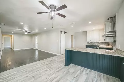 150 Cherry Ln, Van, TX 75790