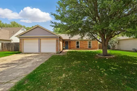 3824 Willow Ct, Flower Mound, TX 75028