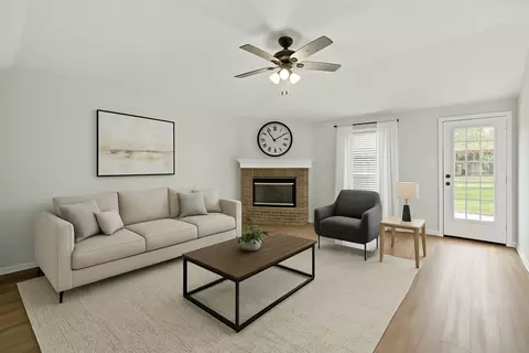 2420 Ensenada Ln, Fort Worth, TX 76108