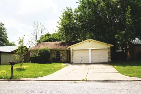 5708 Macgregor Dr, Haltom City, TX 76148