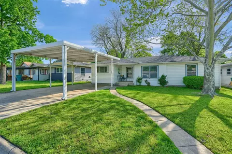 1405 N Highland Ave, Sherman, TX 75092