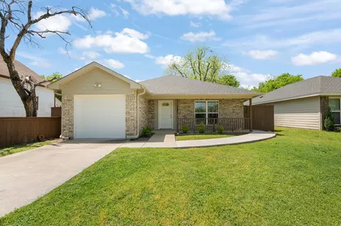 785 Chase Ave, Cleburne, TX 76031