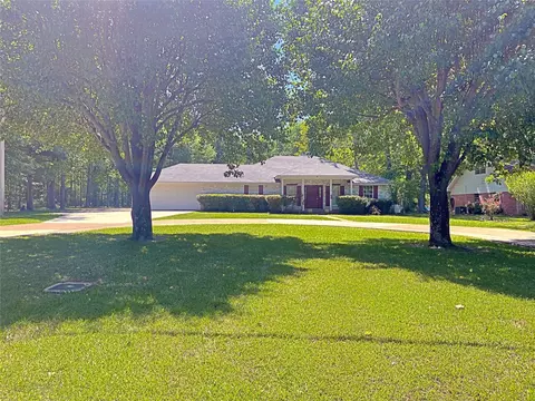 6321 S Lakeshore, Shreveport, LA 71119