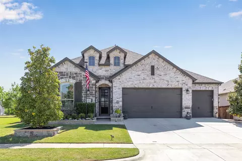 1208 Claiborne Dr, Aubrey, TX 76227