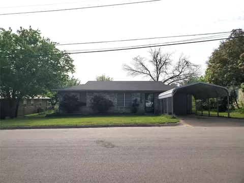 1405 Franklin St, Weatherford, TX 76086