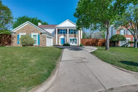 3305 Oakdale Ct, Hurst, TX 76054