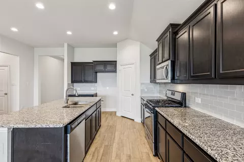 Kitchen - 409 Windstream Dr, Aledo, TX 76008 photo 2 of 2