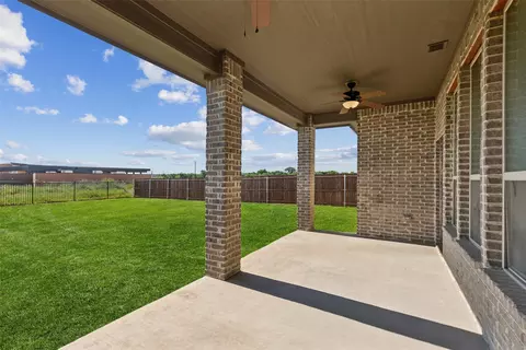 Exterior - 409 Windstream Dr, Aledo, TX 76008 photo 3 of 6