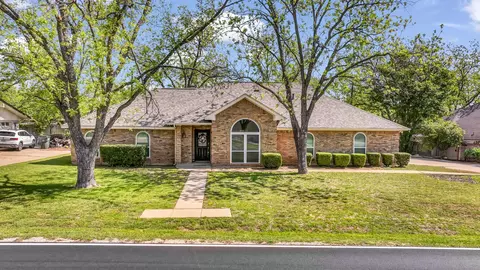 5124 Wedgefield Rd, Granbury, TX 76049
