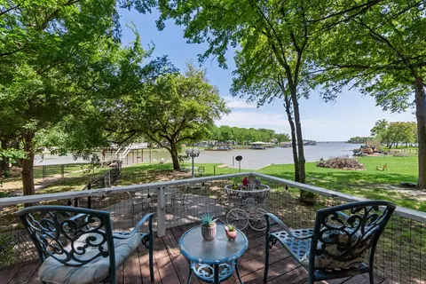 172 Seminole Loop, Mabank, TX 75156