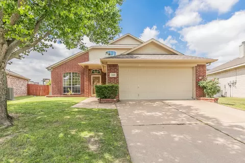 13405 Ponderosa Ranch Rd, Roanoke, TX 76262